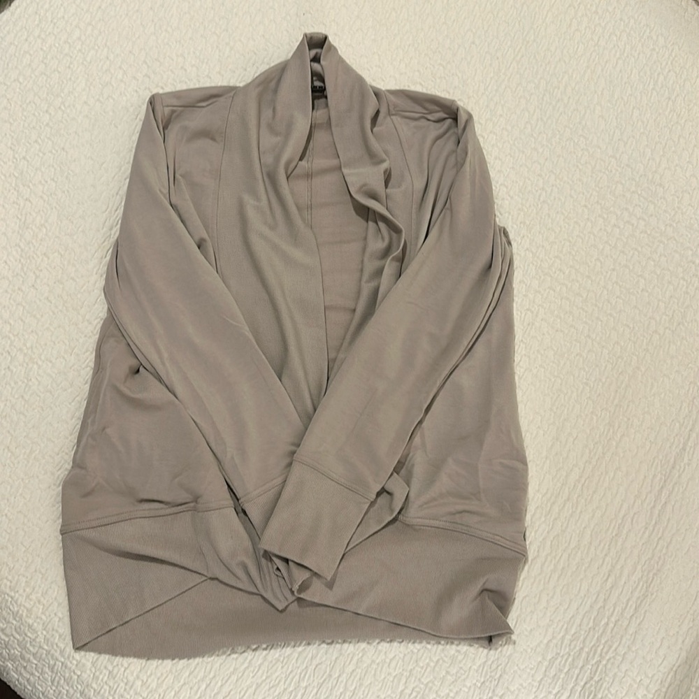 Danskin t-shirt knit cardigan